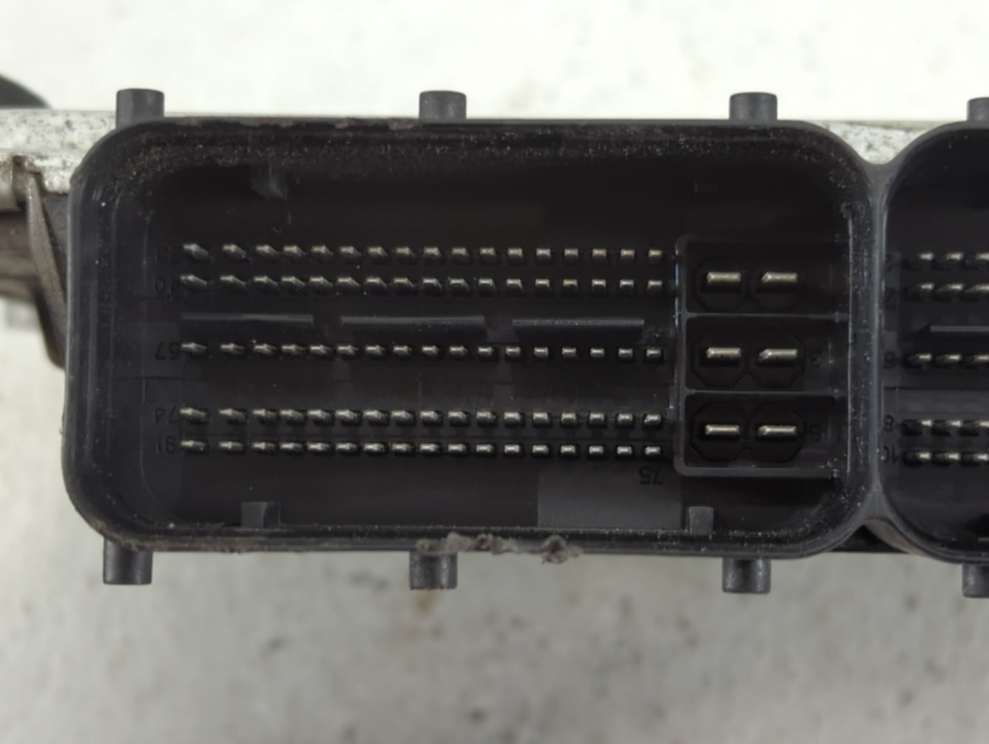 2020 Kia Optima PCM Engine Control Computer ECU ECM PCU OEM P/N:39199-2G028 Fits OEM Used Auto Parts - Oemusedautoparts1.com