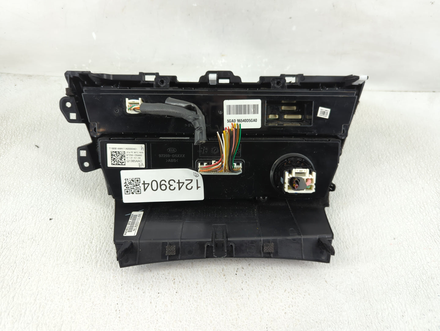 2020 Kia Optima Climate Control Module Temperature AC/Heater Replacement P/N:97250-D5AA0 Fits OEM Used Auto Parts - Oemuseda