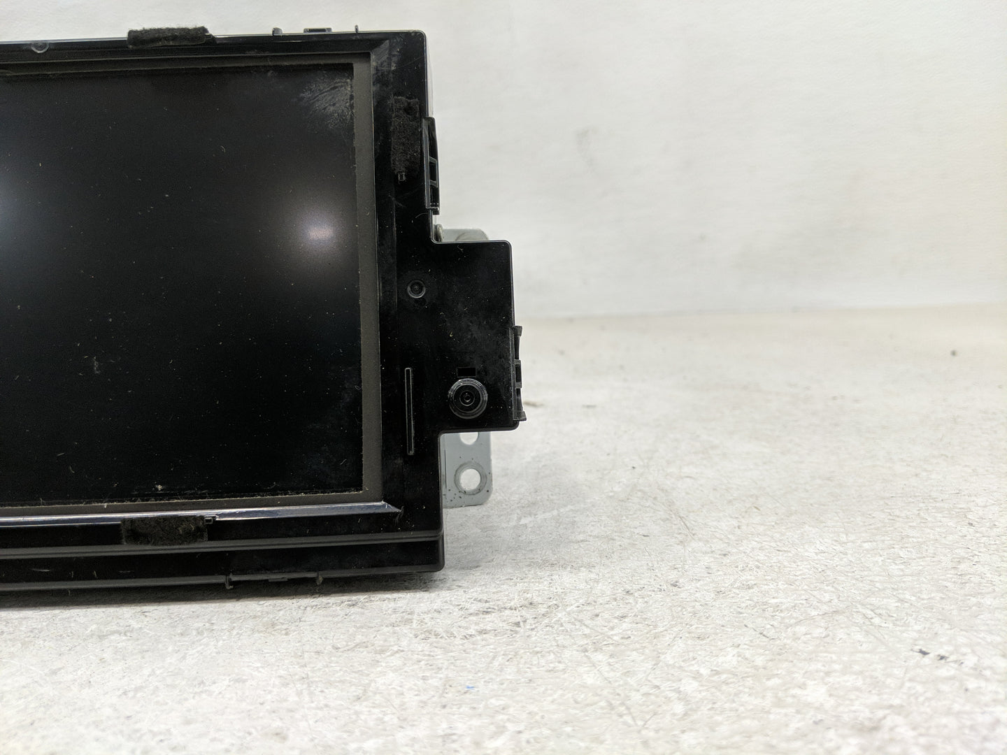 2019-2020 Kia Optima Radio AM FM Cd Player Receiver Replacement P/N:96160-D5700WK Fits Fits 2019 2020 OEM Used Auto Parts - 
