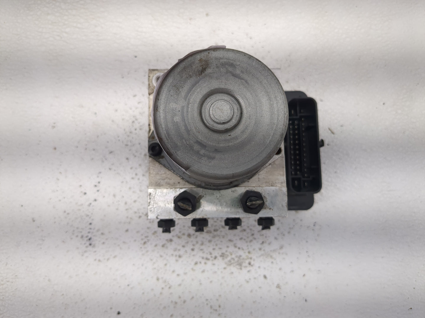 2019-2020 Kia Optima ABS Pump Control Module Replacement P/N:58900-D5260 Fits Fits 2019 2020 OEM Used Auto Parts - Oemusedau