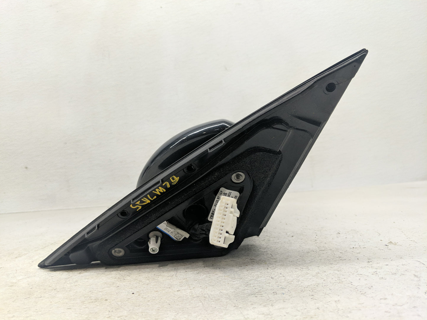 2016-2020 Kia Optima Driver Side View Mirror - Left Door Mirror OEM Used - Oemusedautoparts1.com