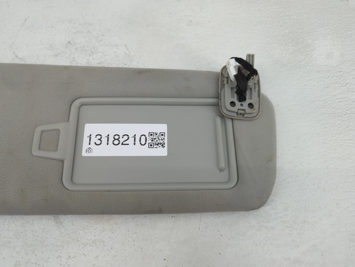 2016-2020 Kia Optima Sun Visor Shade Replacement Passenger Right Mirror Fits Fits 2016 2017 2018 2019 2020 OEM Used Auto Par