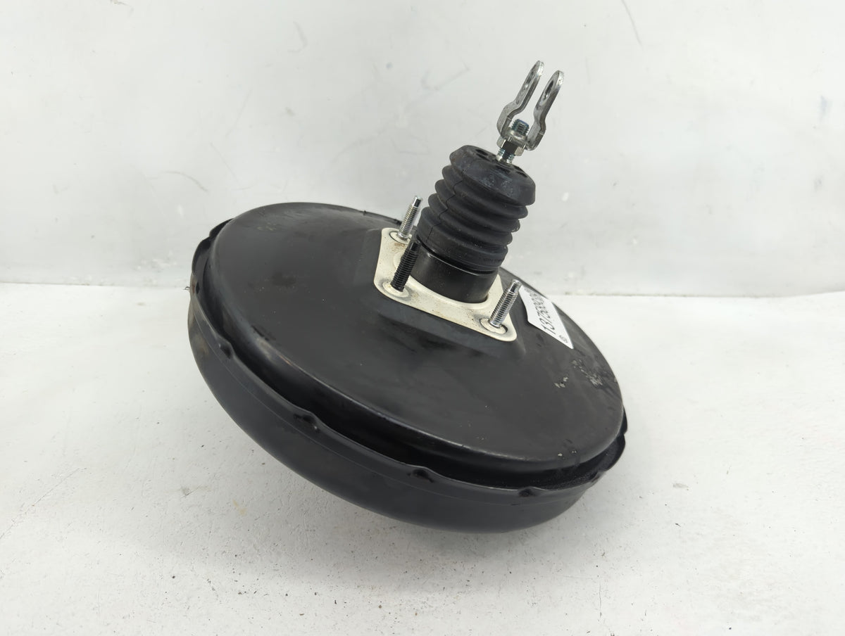 2020-2020 Kia Optima Power Brake Booster Oem 1375893 - Oemusedautoparts1.com