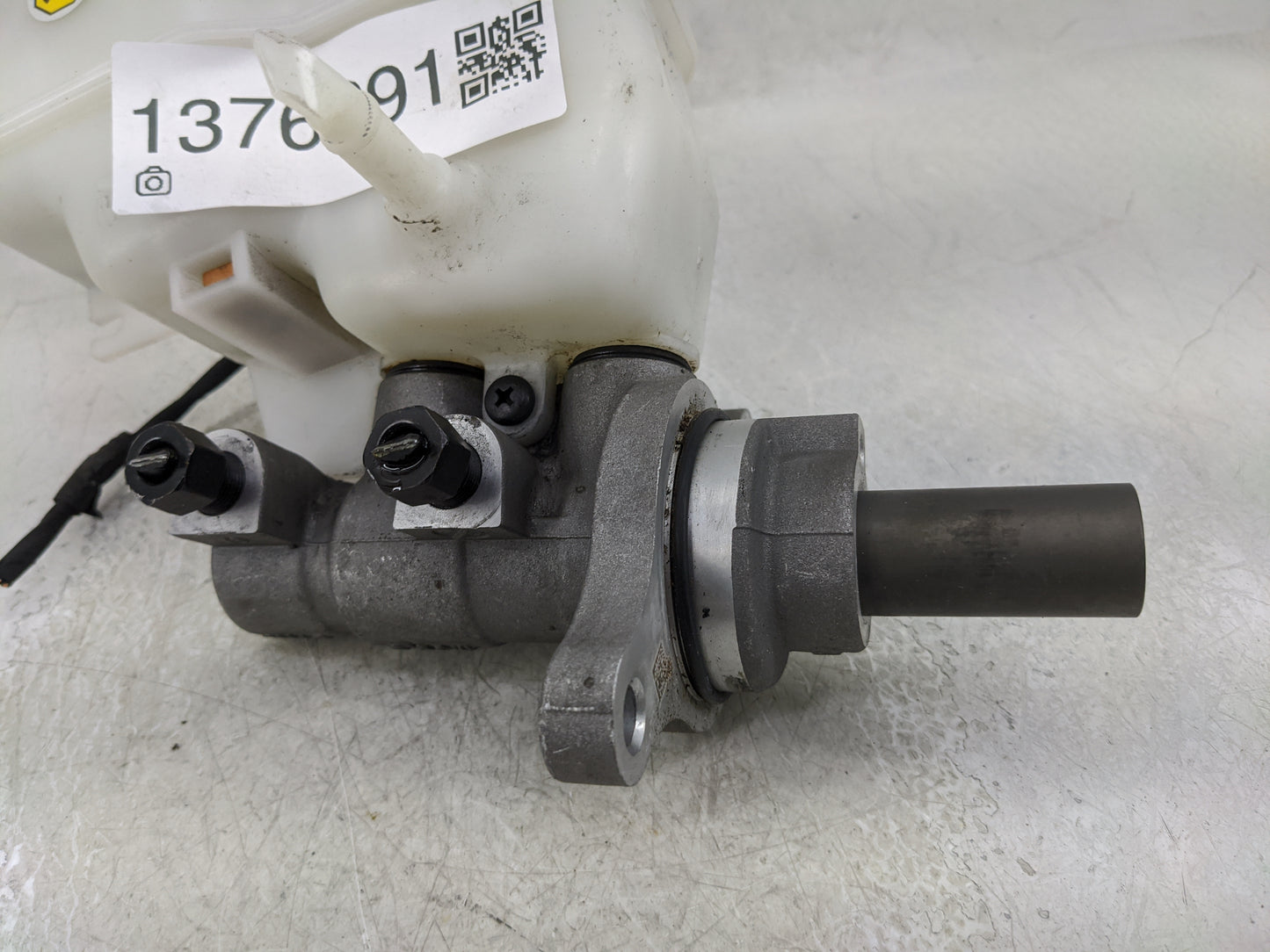 2016-2020 Kia Optima Brake Master Cylinder - Oemusedautoparts1.com