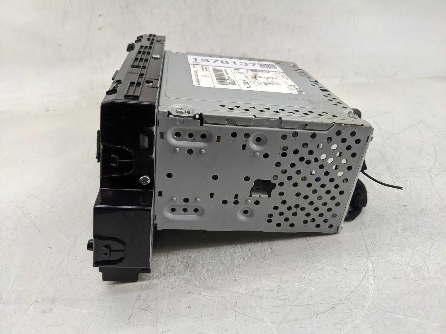 2019-2020 Kia Optima Radio AM FM Cd Player Receiver Replacement P/N:96160-D5700WK Fits Fits 2019 2020 OEM Used Auto Parts - 