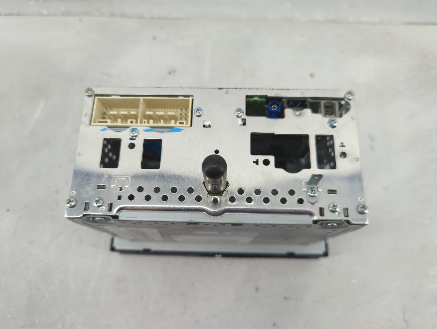 2019-2020 Kia Optima Radio AM FM Cd Player Receiver Replacement P/N:96160-D5700WK Fits Fits 2019 2020 OEM Used Auto Parts - 