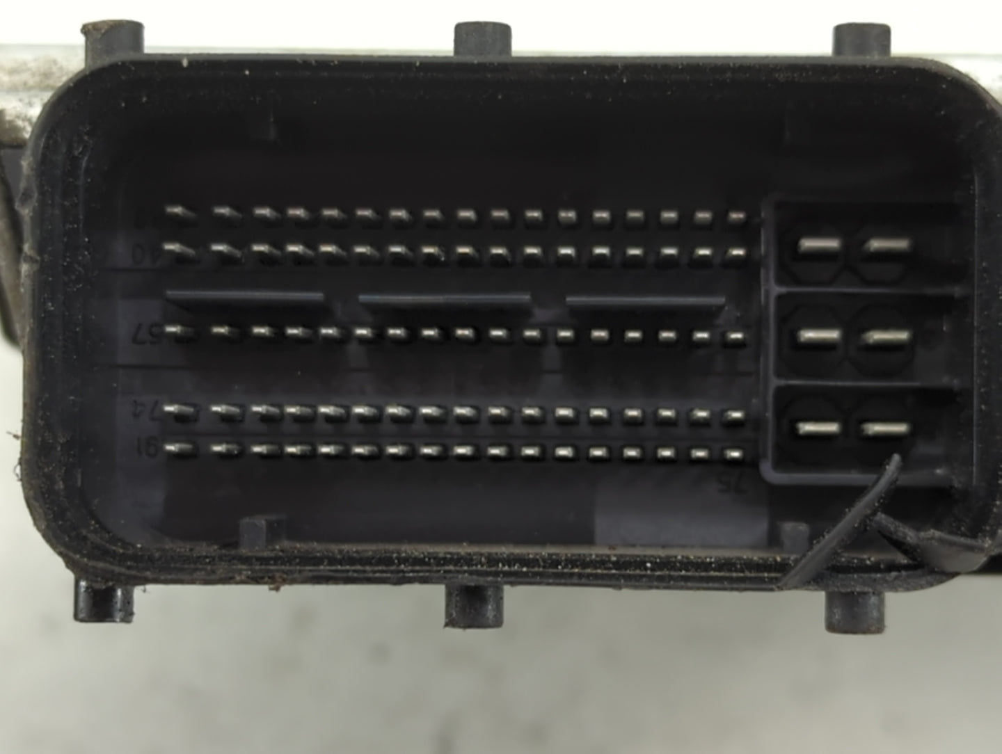 2019-2020 Kia Optima PCM Engine Control Computer ECU ECM PCU OEM P/N:39199-2G052 Fits Fits 2019 2020 OEM Used Auto Parts - O