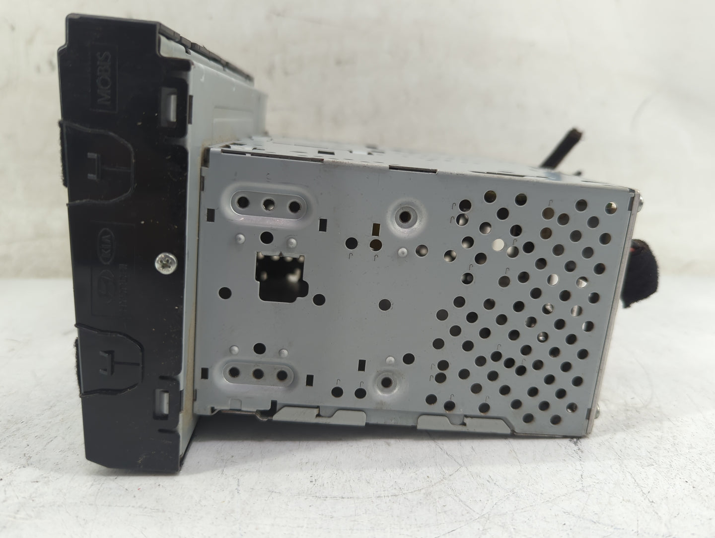 2019-2020 Kia Optima Radio AM FM Cd Player Receiver Replacement P/N:96160-D5700WK Fits Fits 2019 2020 OEM Used Auto Parts - 