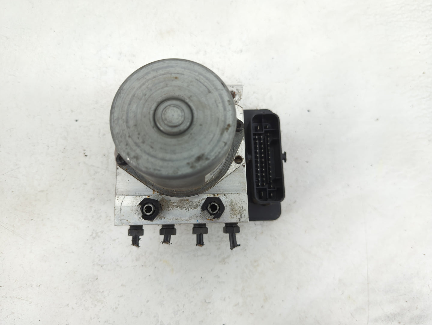 2019-2020 Kia Optima ABS Pump Control Module Replacement P/N:58900-D5260 61589-43100 Fits Fits 2019 2020 OEM Used Auto Parts