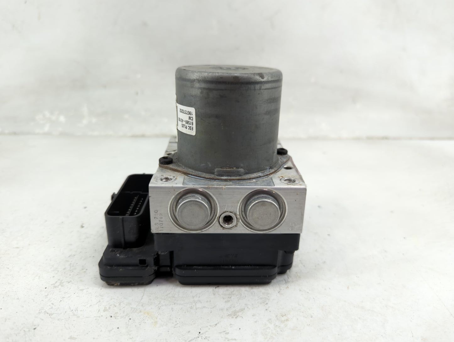2019-2020 Kia Optima ABS Pump Control Module Replacement P/N:58900-D5260 61589-43100 Fits Fits 2019 2020 OEM Used Auto Parts