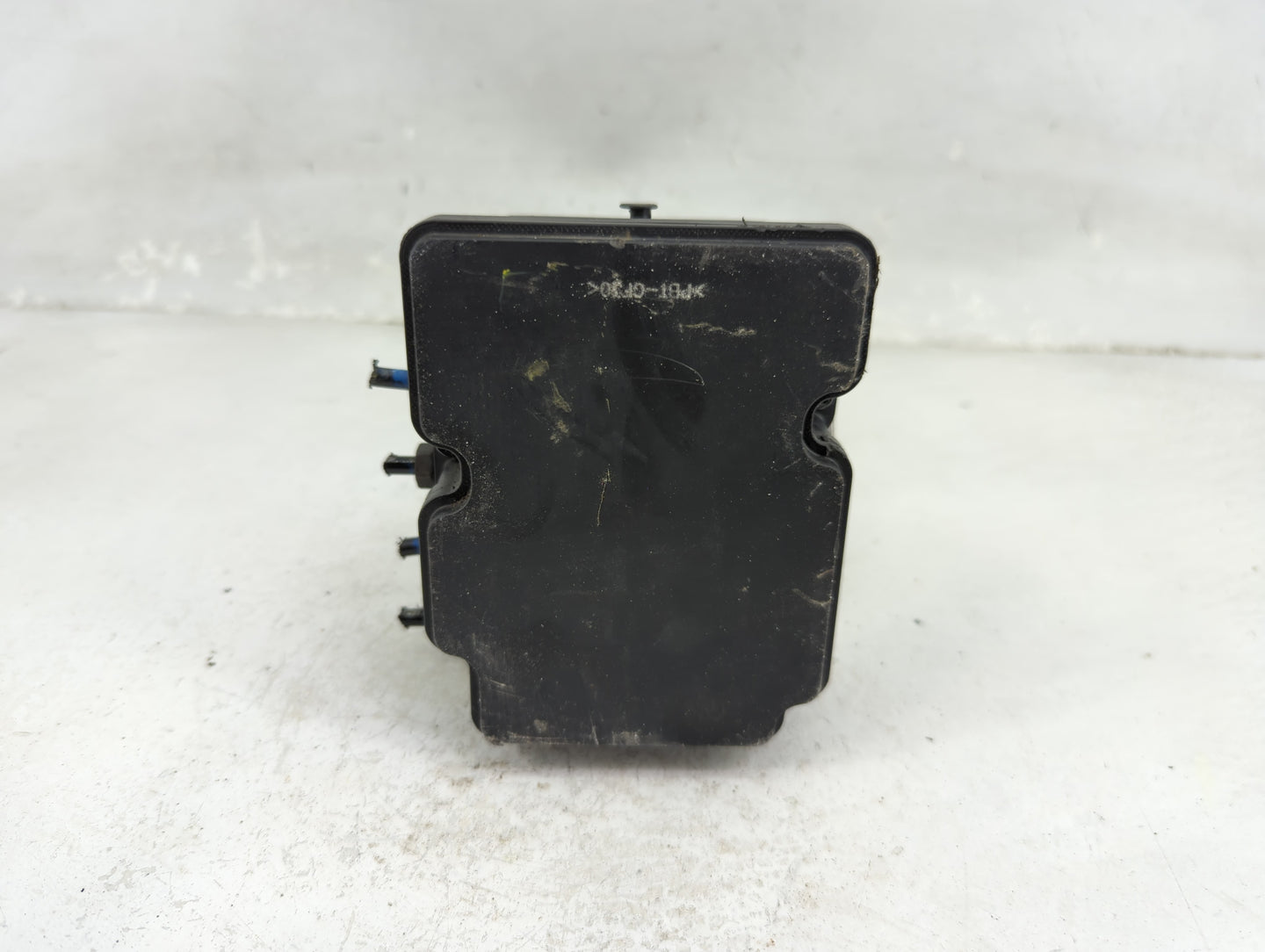 2019-2020 Kia Optima ABS Pump Control Module Replacement P/N:58900-D5260 61589-43100 Fits Fits 2019 2020 OEM Used Auto Parts