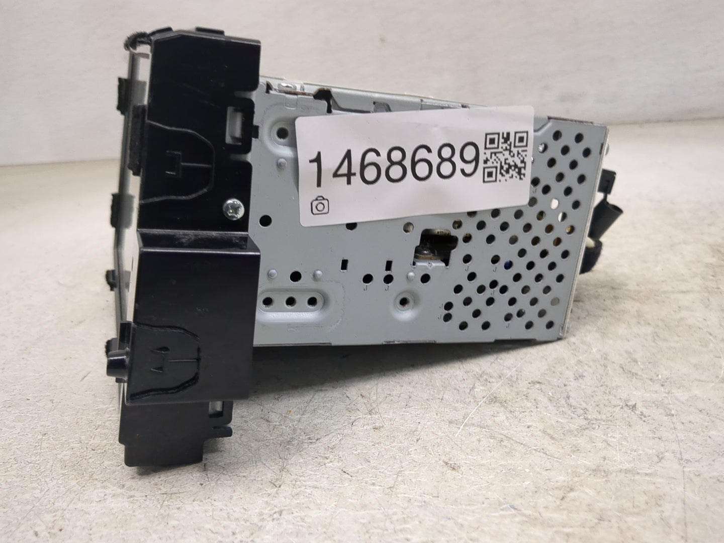 2019-2020 Kia Optima Radio AM FM Cd Player Receiver Replacement P/N:96160-D5900WK ADBB0D5AN, TQ8-ADBB0D5AN Fits Fits 2019 20