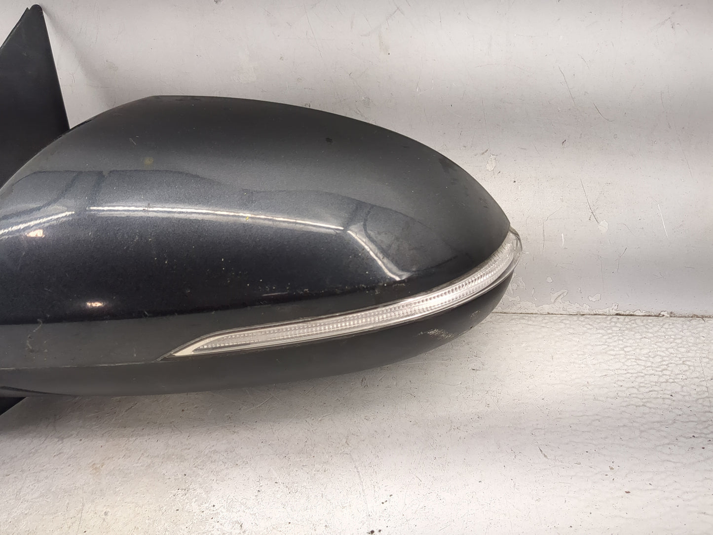 2016-2020 Kia Optima Driver Side View Mirror - Left Door Mirror OEM Used - Oemusedautoparts1.com