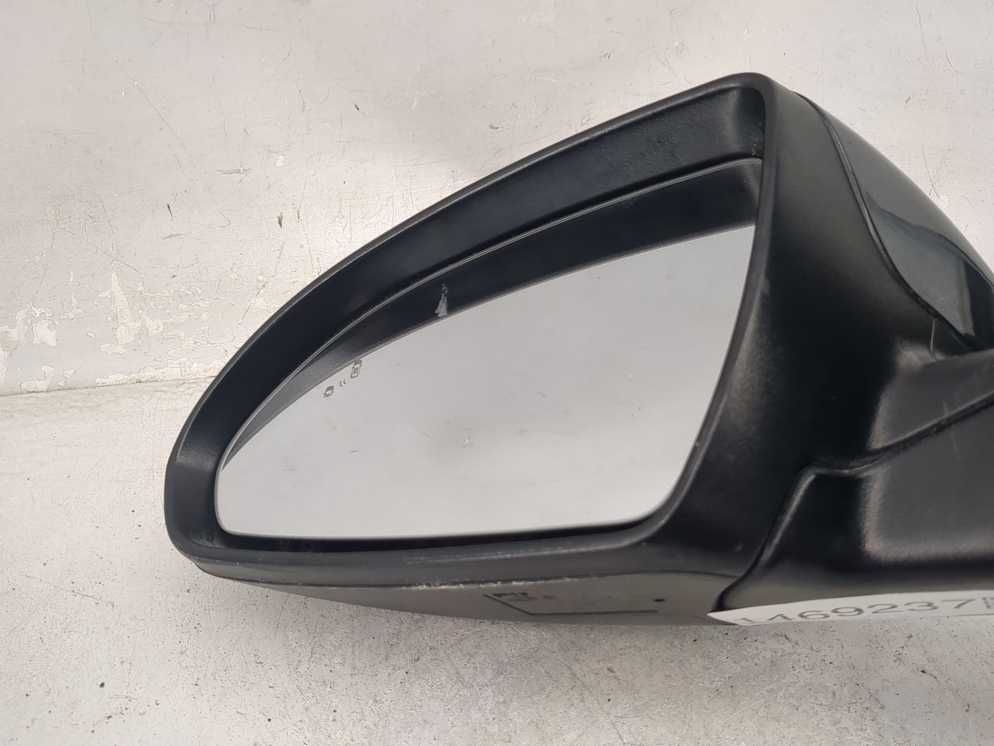 2016-2020 Kia Optima Driver Side View Mirror - Left Door Mirror OEM Used - Oemusedautoparts1.com