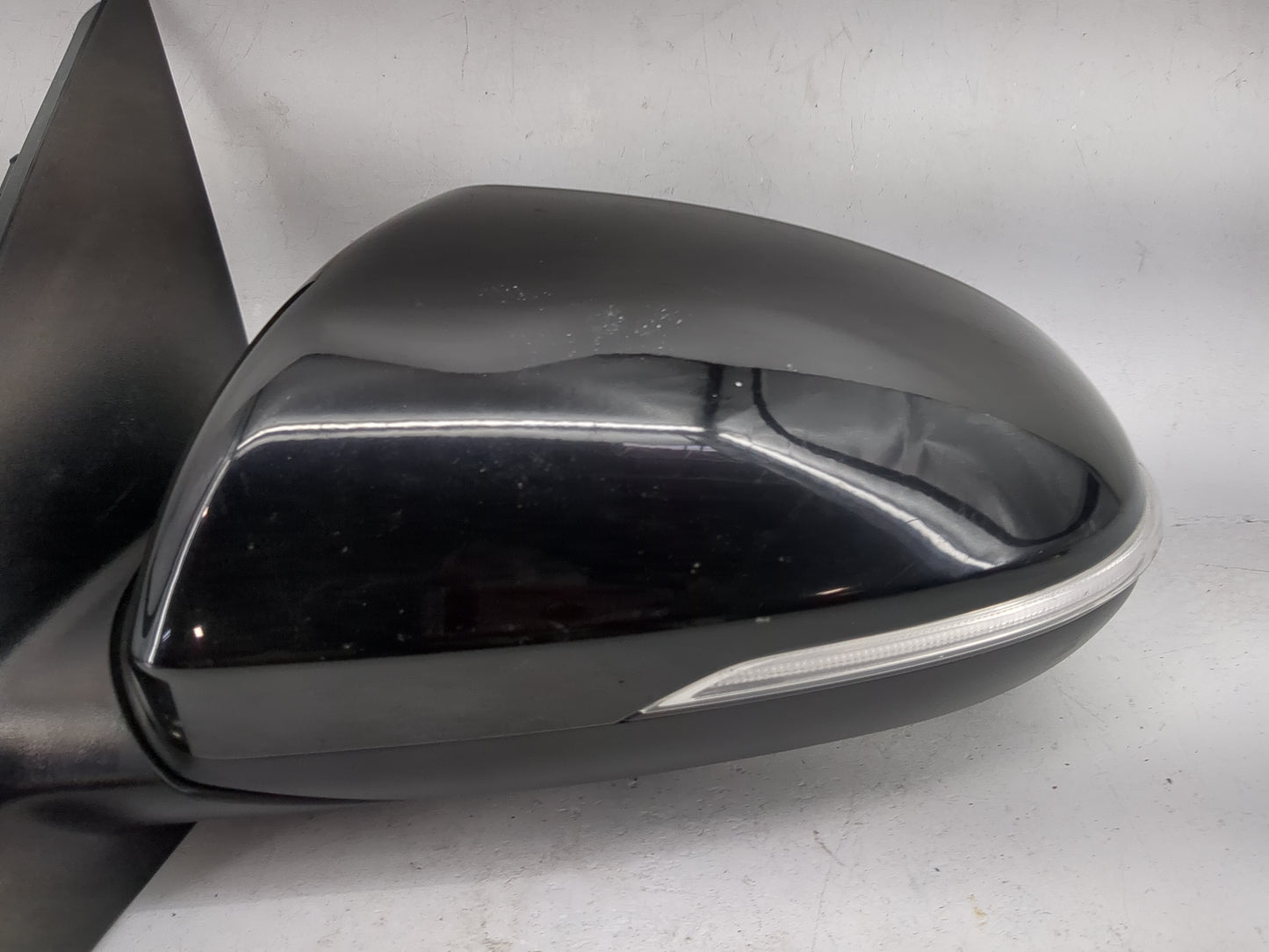 2016-2020 Kia Optima Driver Side View Mirror - Left Door Mirror OEM Used - Oemusedautoparts1.com