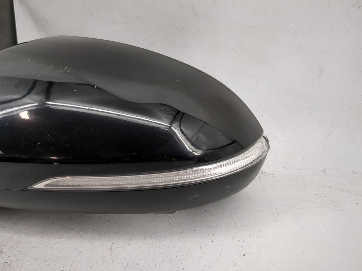 2016-2020 Kia Optima Driver Side View Mirror - Left Door Mirror OEM Used - Oemusedautoparts1.com