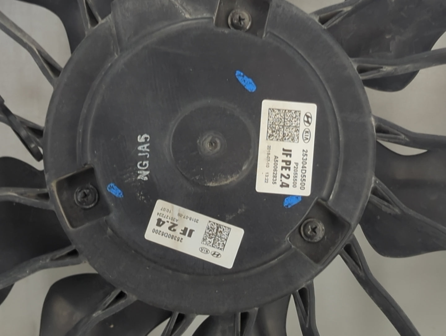 2016-2020 Kia Optima Electric Radiator Cooling Fan Motor Assembly P/N:25380D5200 25304D5500 Fits Fits 2016 2017 2018 2019 20