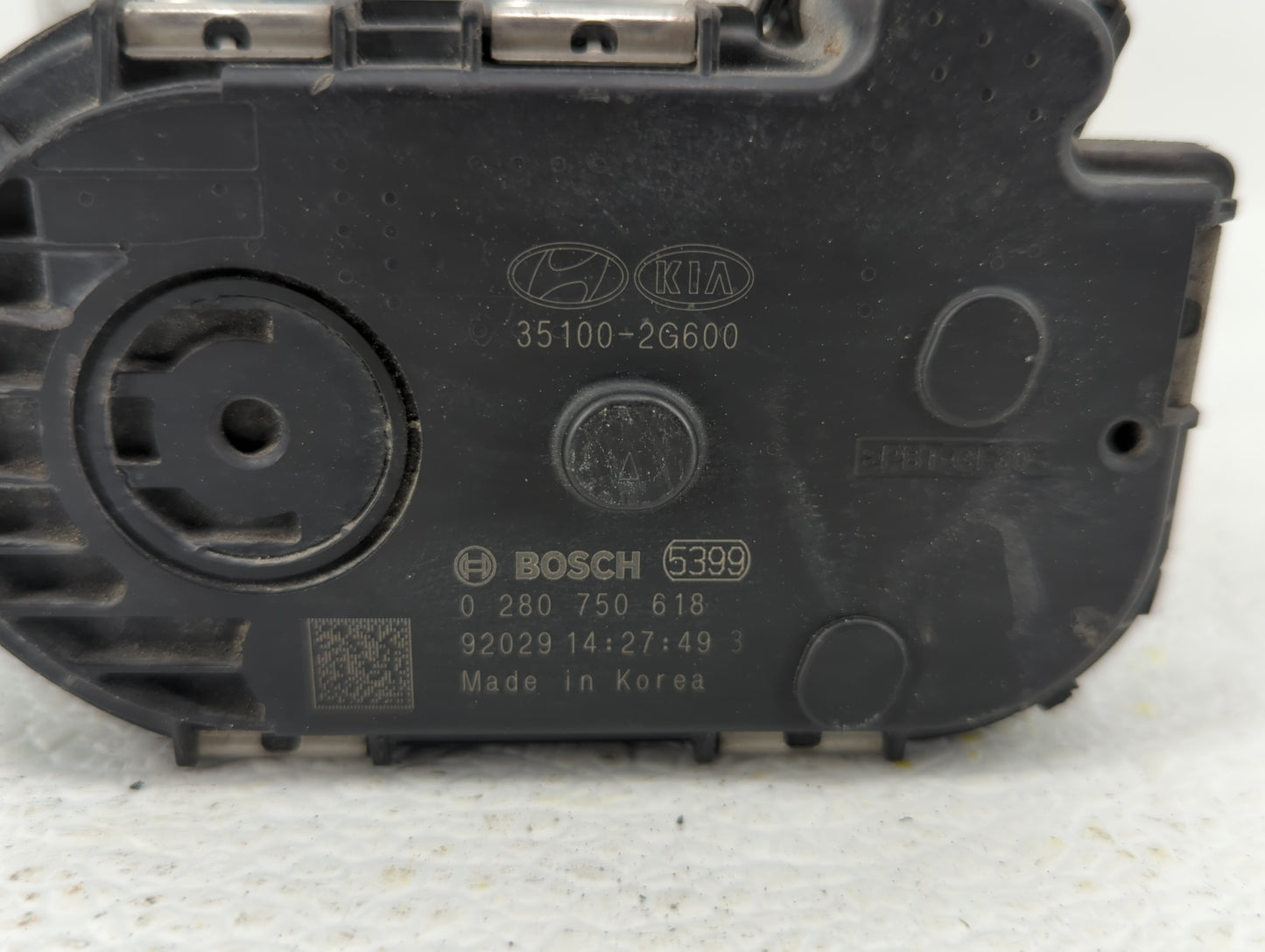 2016-2019 Kia Optima Throttle Body P/N:0 280 750 618 35100-2G600 Fits Fits 2015 2016 2017 2018 2019 OEM Used Auto Parts - Oe