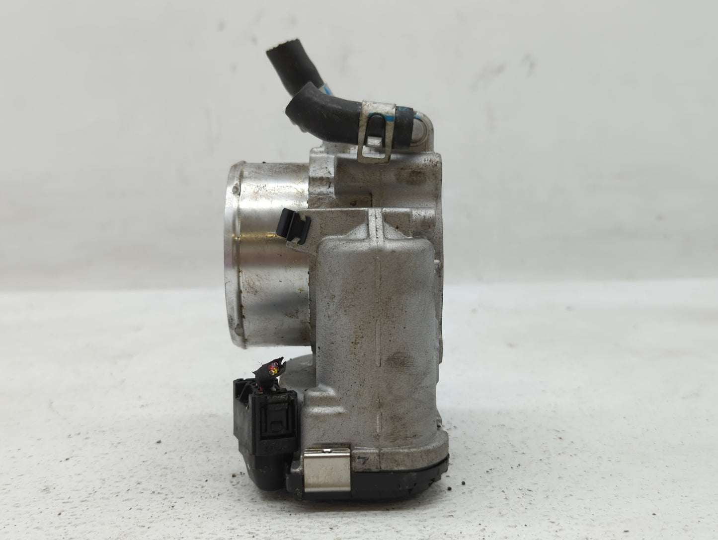 2016-2020 Kia Optima Throttle Body P/N:35100-2G600 Fits Fits 2015 2016 2017 2018 2019 2020 2021 OEM Used Auto Parts - Oemuse