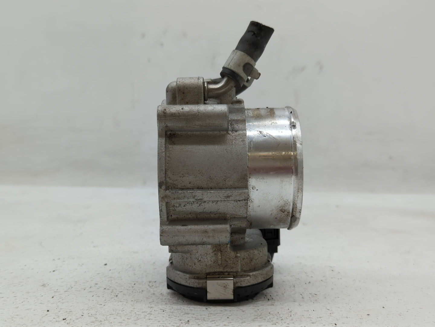 2016-2020 Kia Optima Throttle Body P/N:35100-2G600 Fits Fits 2015 2016 2017 2018 2019 2020 2021 OEM Used Auto Parts - Oemuse