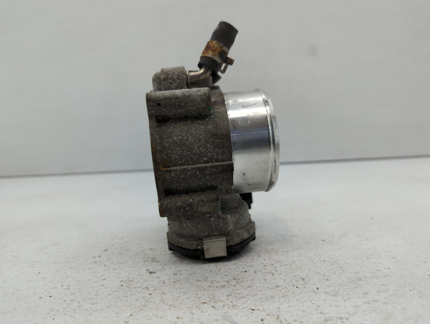 2016-2020 Kia Optima Throttle Body P/N:35100-2G600 Fits Fits 2015 2016 2017 2018 2019 2020 2021 OEM Used Auto Parts - Oemuse