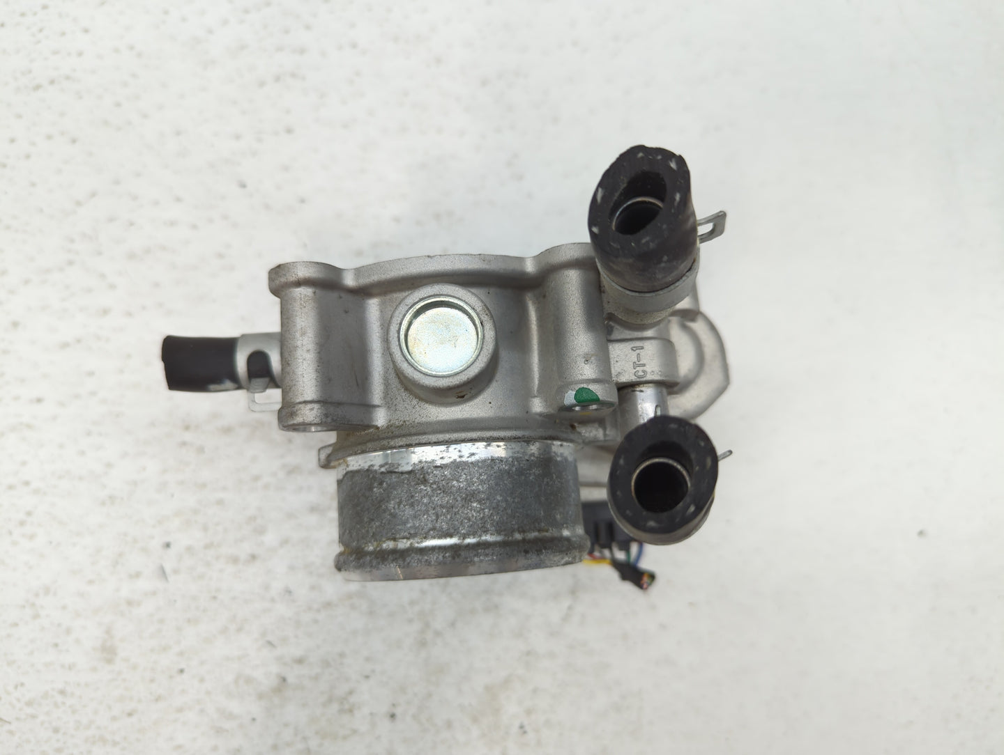 2016-2020 Kia Optima Throttle Body P/N:35100-2B340 Fits Fits 2015 2016 2017 2018 2019 2020 2021 2022 OEM Used Auto Parts - O