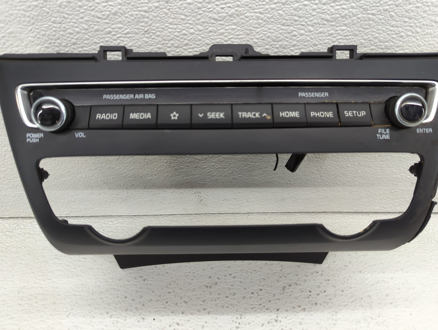 2019-2020 Kia Optima Radio Control Panel - Oemusedautoparts1.com