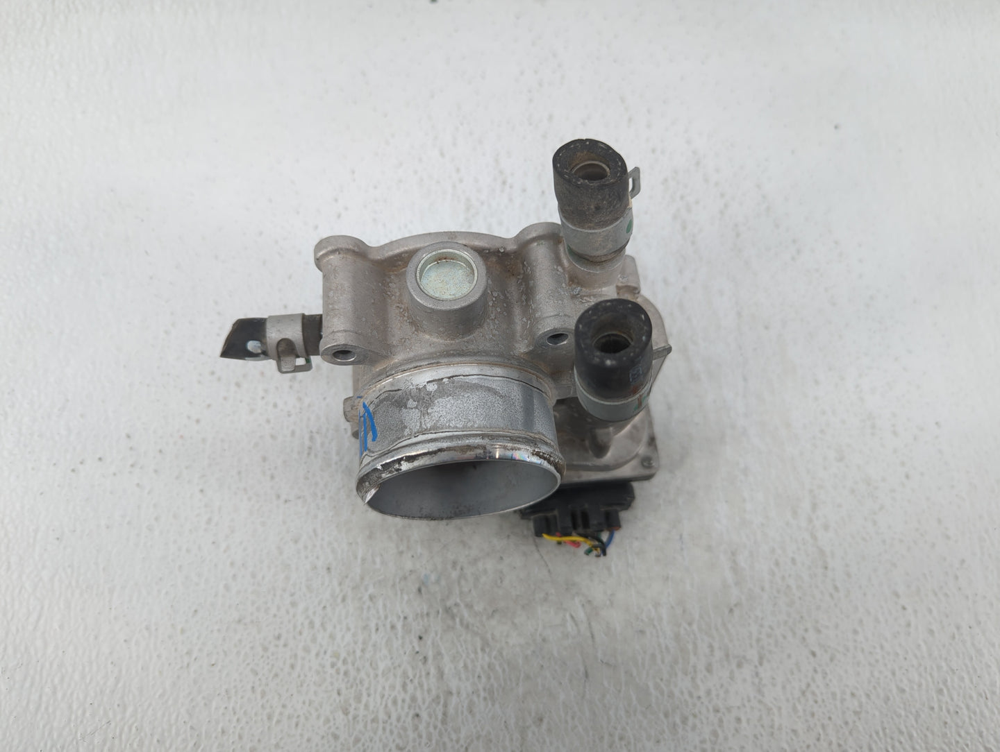 2016-2020 Kia Optima Throttle Body P/N:35100-2B340 Fits Fits 2015 2016 2017 2018 2019 2020 2021 2022 OEM Used Auto Parts - O