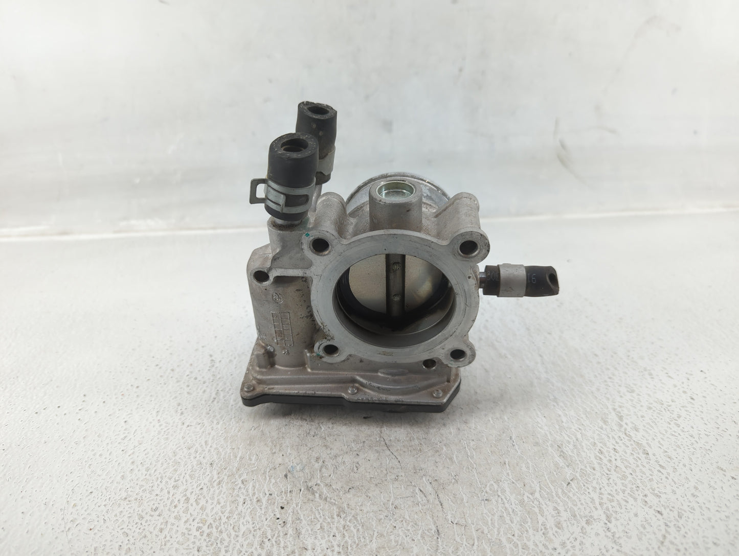 2016-2020 Kia Optima Throttle Body P/N:35100-2B340 Fits Fits 2015 2016 2017 2018 2019 2020 2021 2022 OEM Used Auto Parts - O