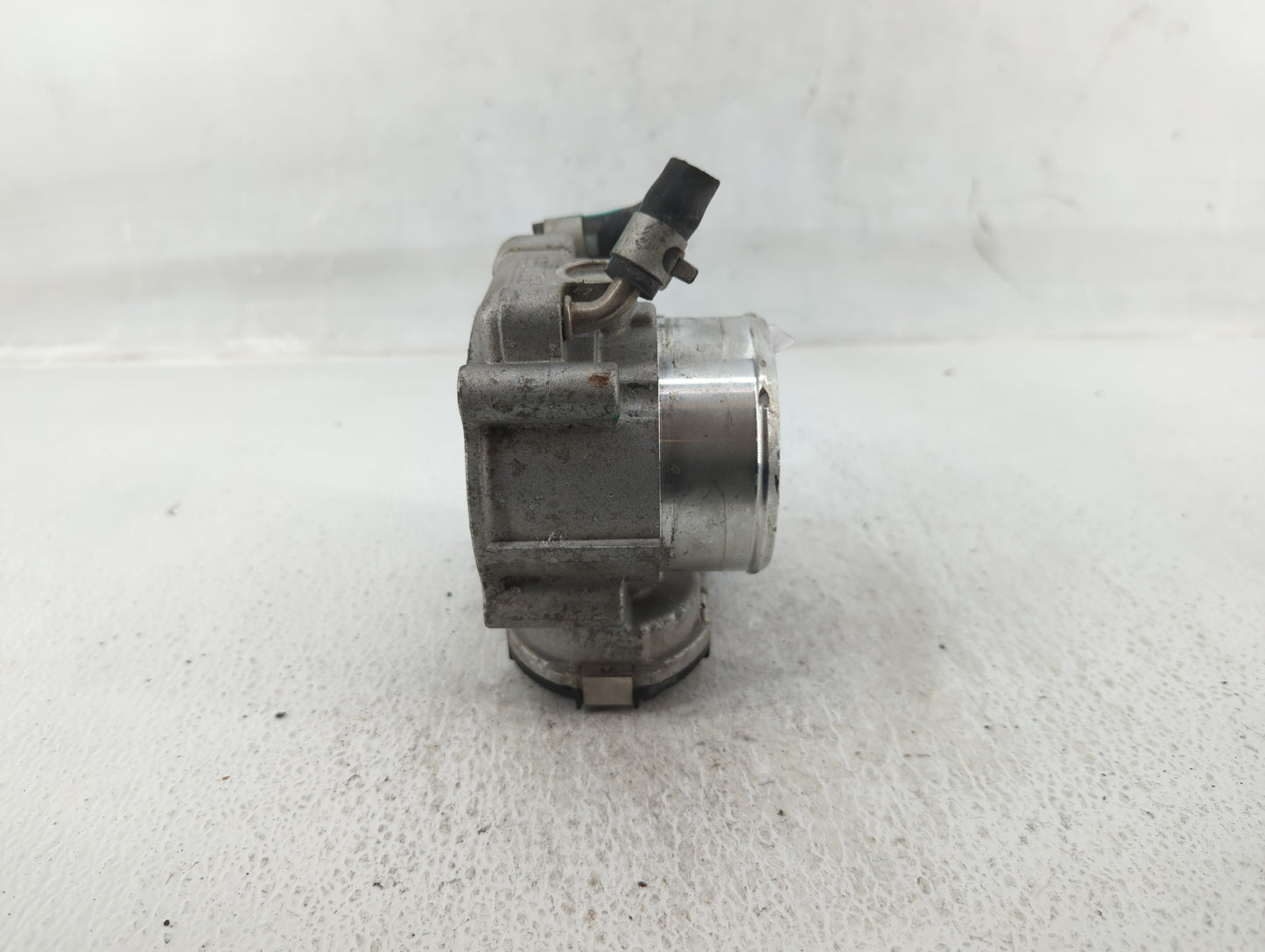 2016-2020 Kia Optima Throttle Body P/N:35100-2G600 Fits Fits 2015 2016 2017 2018 2019 2020 2021 OEM Used Auto Parts - Oemuse