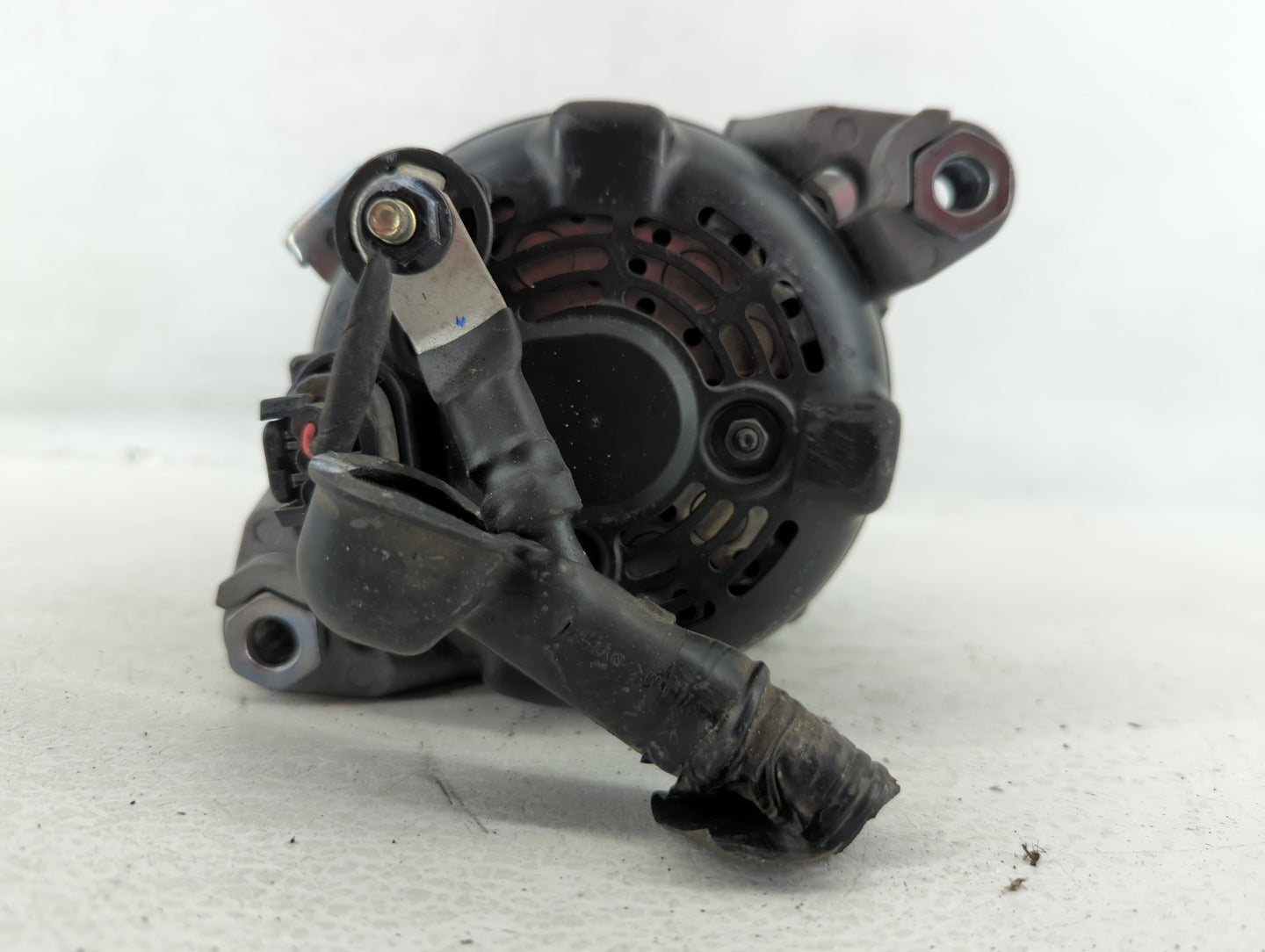 2016-2020 Kia Optima Alternator Replacement Generator Charging Assembly Engine OEM P/N:37300-2G061 TN104211-8790 Fits OEM Us