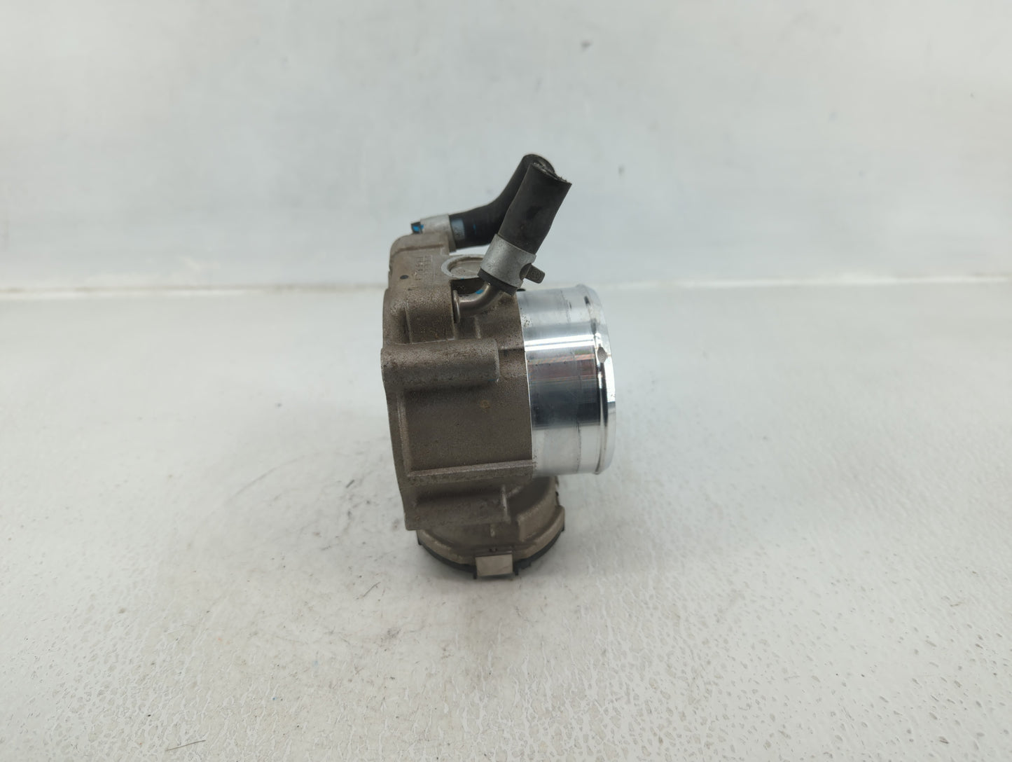 2016-2020 Kia Optima Throttle Body P/N:35100-2G600 Fits Fits 2015 2016 2017 2018 2019 2020 2021 OEM Used Auto Parts - Oemuse