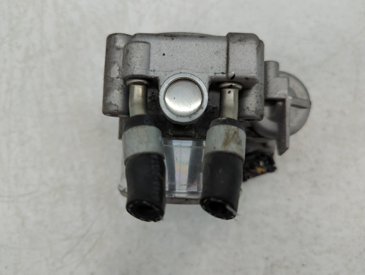 2016-2020 Kia Optima Throttle Body P/N:0 280 750 616 35100-2G610 Fits Fits 2015 2016 2017 2018 2019 2020 2021 OEM Used Auto 