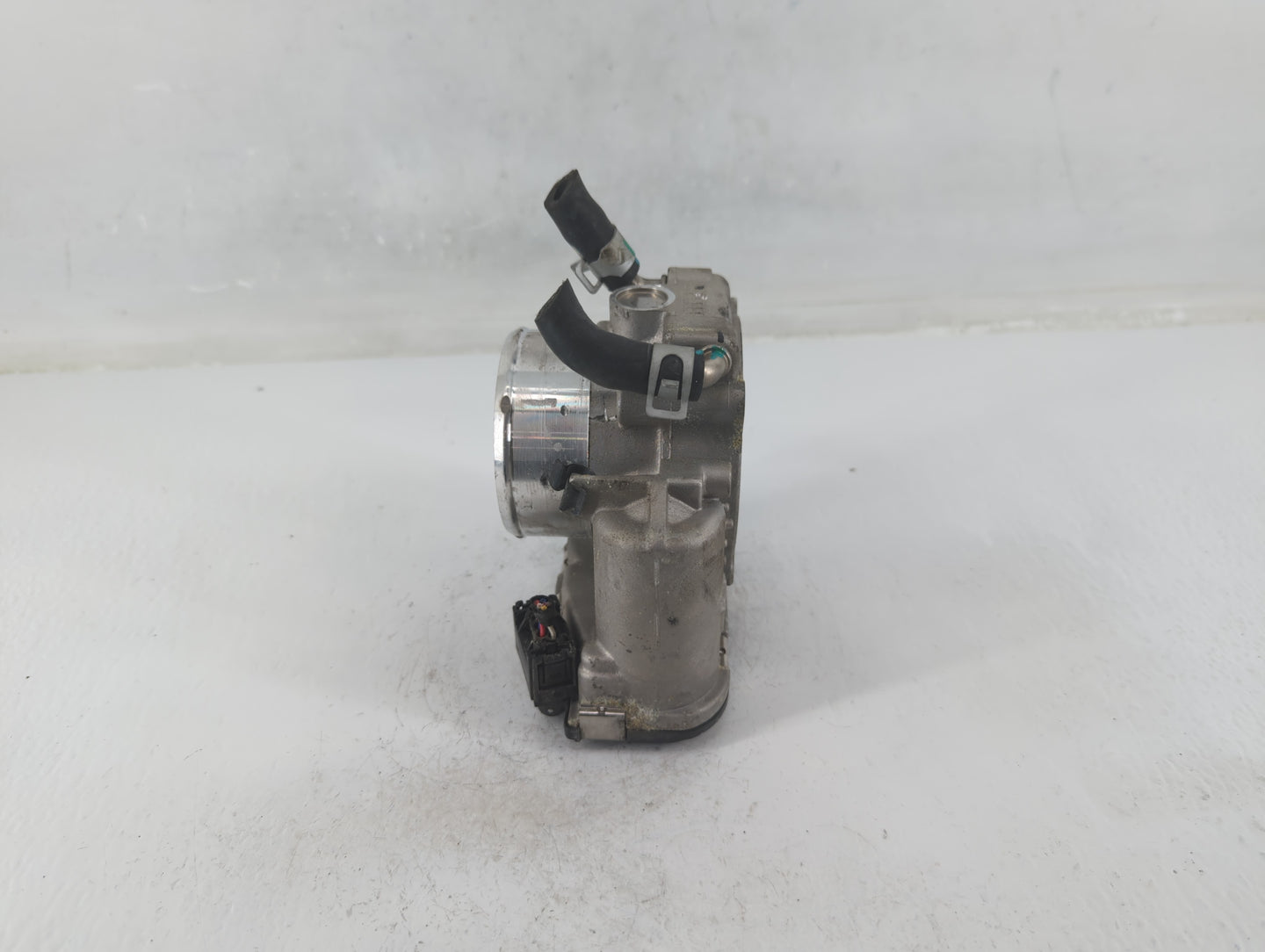 2016-2020 Kia Optima Throttle Body P/N:35100-2G600 Fits Fits 2015 2016 2017 2018 2019 2020 2021 OEM Used Auto Parts - Oemuse