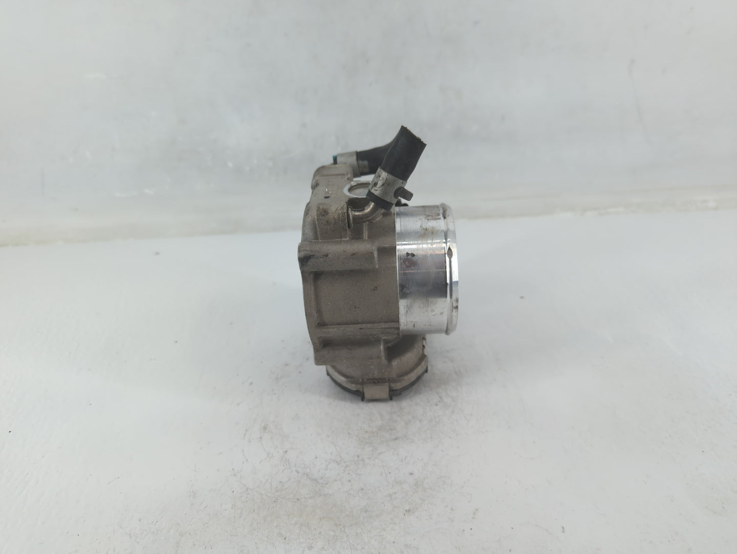 2016-2020 Kia Optima Throttle Body P/N:35100-2G600 Fits Fits 2015 2016 2017 2018 2019 2020 2021 OEM Used Auto Parts - Oemuse