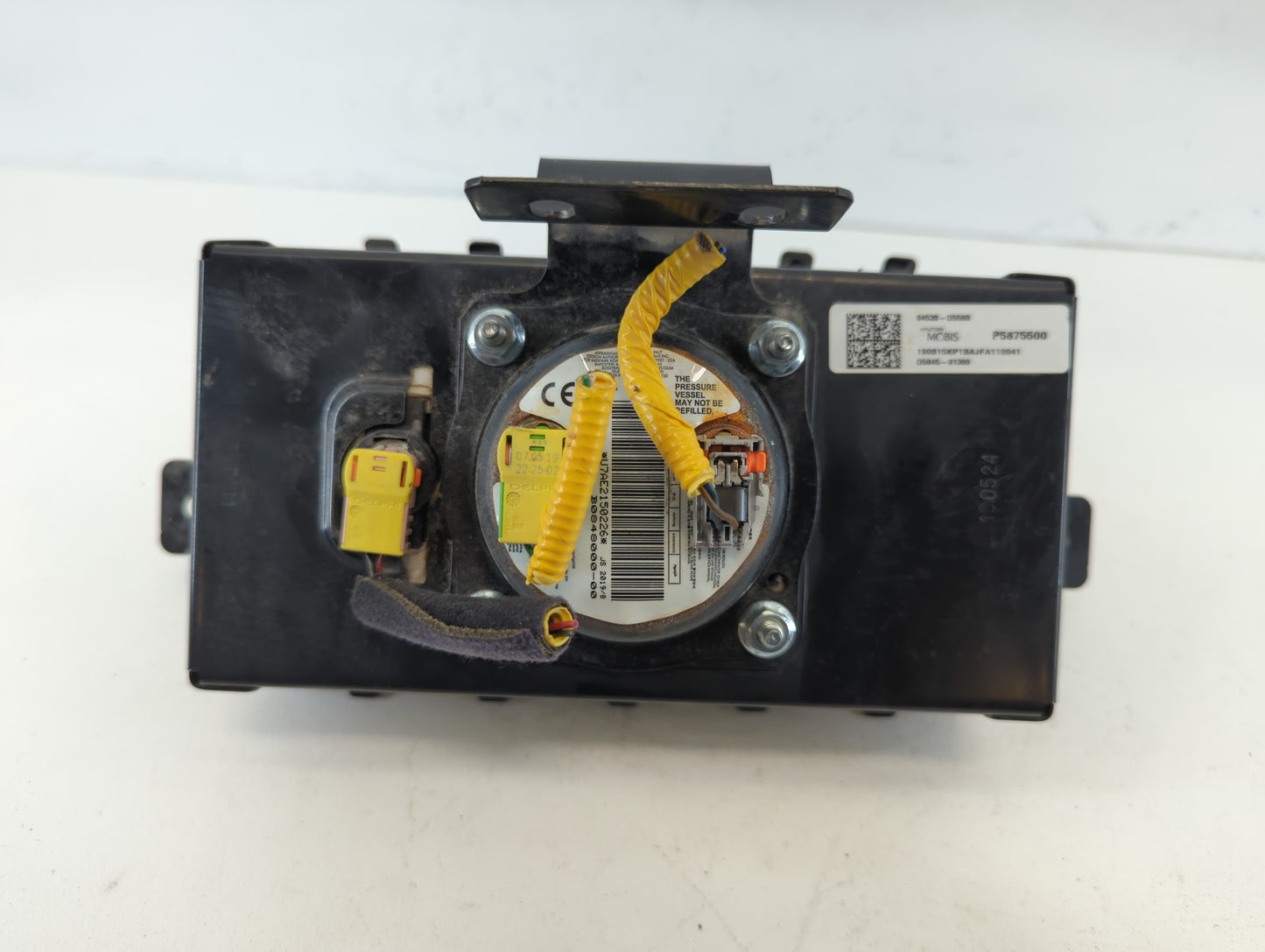 2016-2020 Kia Optima Air Bag Driver Left Steering Wheel Mounted P/N:84530-D5500 Fits Fits 2016 2017 2018 2019 2020 OEM Used 