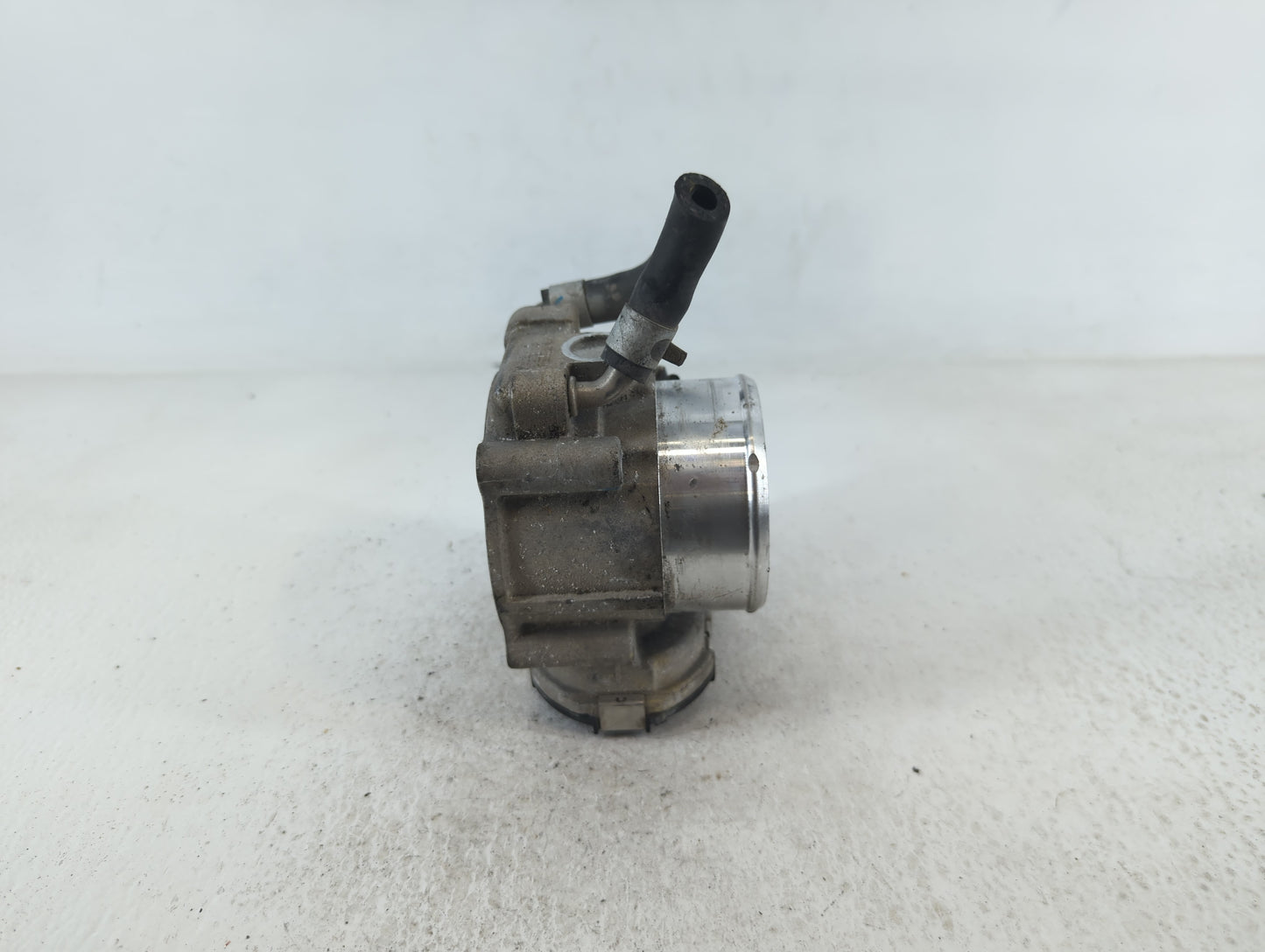 2016-2020 Kia Optima Throttle Body P/N:35100-2G600 Fits Fits 2015 2016 2017 2018 2019 2020 2021 OEM Used Auto Parts - Oemuse