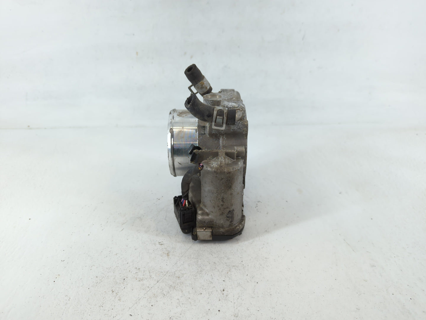 2016-2020 Kia Optima Throttle Body P/N:35100-2G600 Fits Fits 2015 2016 2017 2018 2019 2020 2021 OEM Used Auto Parts - Oemuse
