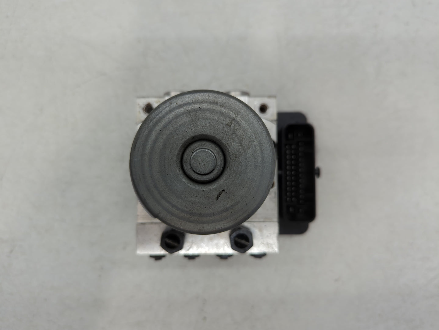2019-2020 Kia Optima ABS Pump Control Module Replacement P/N:61589-43100 58900-D5260 Fits Fits 2019 2020 OEM Used Auto Parts