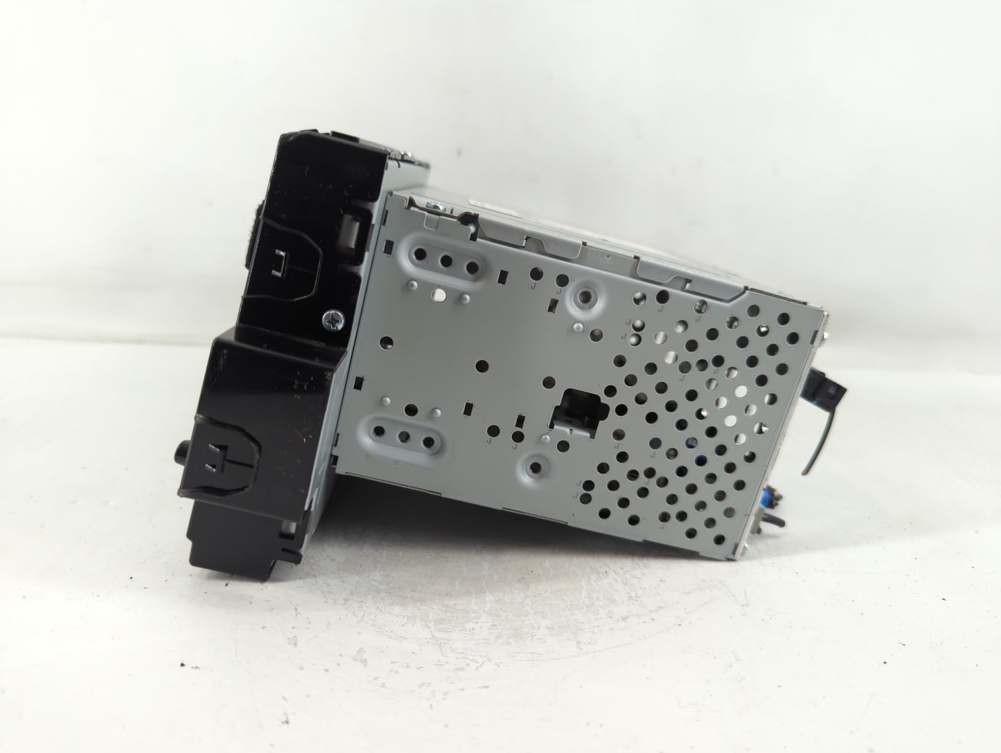 2019-2020 Kia Optima Am Fm Cd Player Radio Receiver - Oemusedautoparts1.com