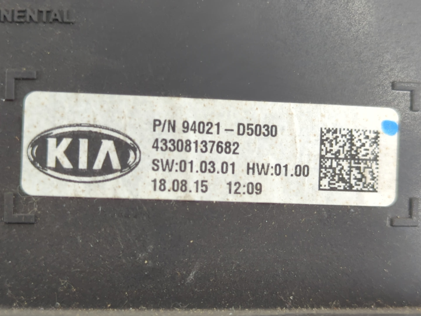 2019-2020 Kia Optima Instrument Cluster Speedometer Gauges P/N:433081378682 94021-D5030 Fits Fits 2019 2020 OEM Used Auto Pa