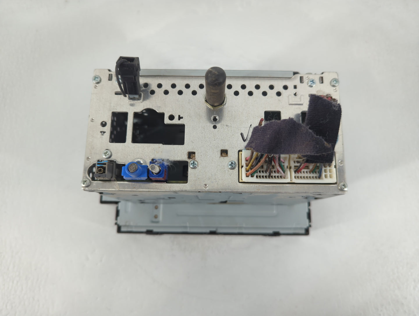 2019-2020 Kia Optima Radio AM FM Cd Player Receiver Replacement P/N:96160-D5700WK Fits Fits 2019 2020 OEM Used Auto Parts - 
