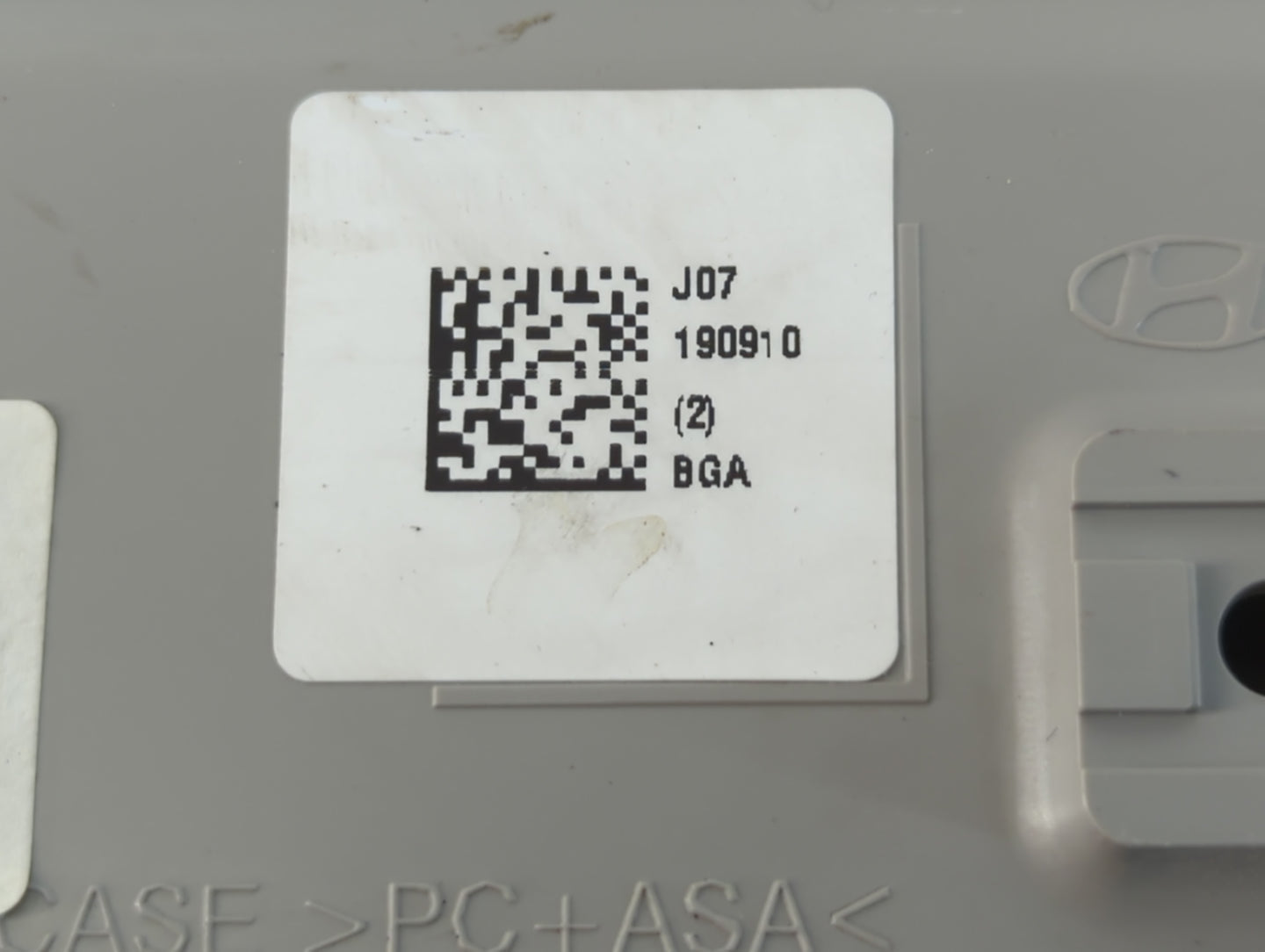 2020 Kia Optima Overhead Roof Console - Oemusedautoparts1.com