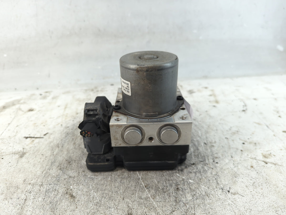 2019-2020 Kia Optima Anti-Lock Brake ABS Pump Module Actuator OEM P/N:61589-43100 Fits Fits 2019 2020 OEM Used Auto Parts - 
