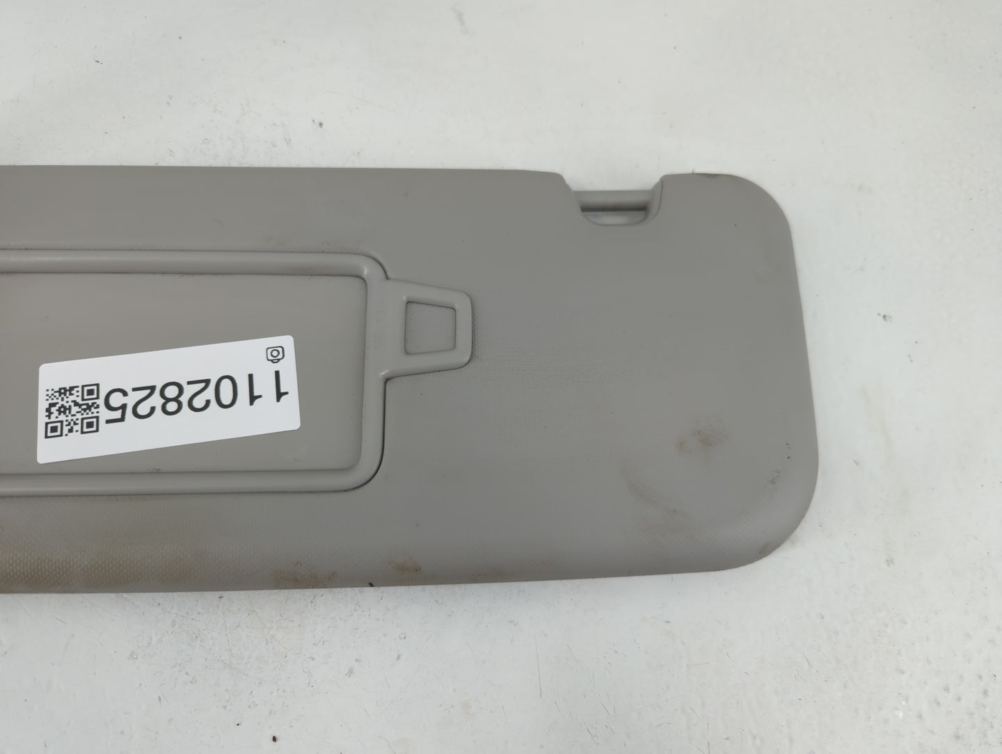 2018-2020 Kia Rio Sun Visor Shade Replacement Driver Left Mirror Fits Fits 2018 2019 2020 2021 2022 OEM Used Auto Parts - Oe