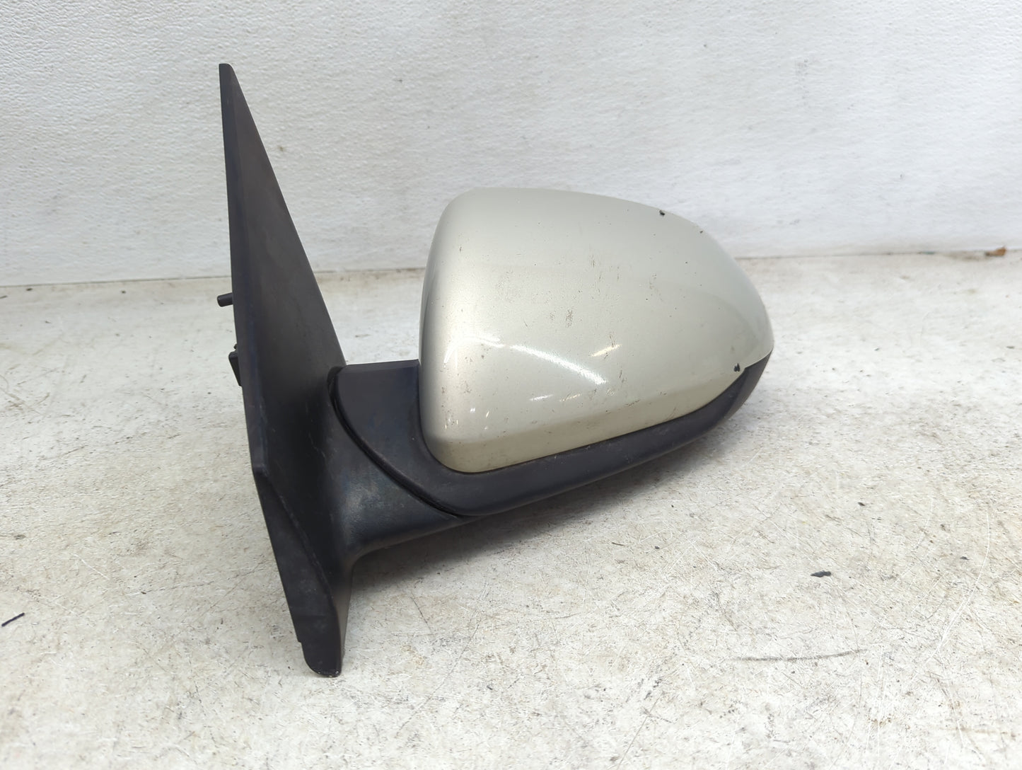 2018-2020 Kia Rio Driver Side View Mirror - Left Door Mirror OEM Used - Oemusedautoparts1.com