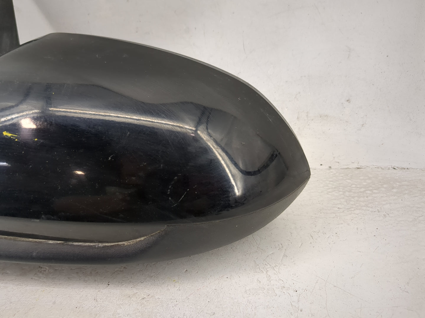 2018-2020 Kia Rio Driver Side View Mirror - Left Door Mirror OEM Used - Oemusedautoparts1.com