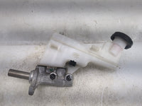 2020-2020 Kia Rio Brake Master Cylinder 1497497 - Oemusedautoparts1.com