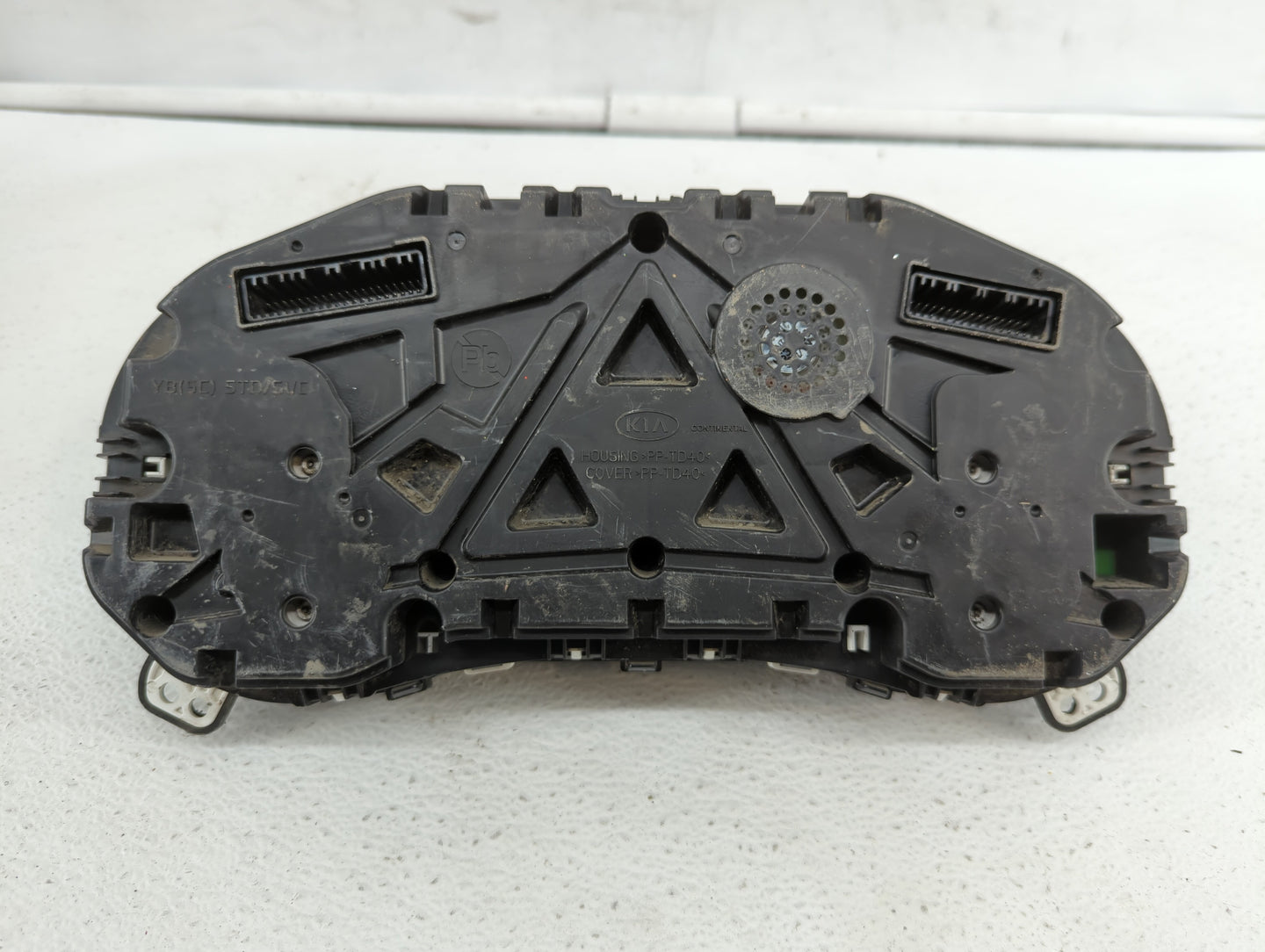 2019-2020 Kia Rio Instrument Cluster Speedometer Gauges P/N:94001-H9220 Fits Fits 2019 2020 OEM Used Auto Parts - Oemusedaut