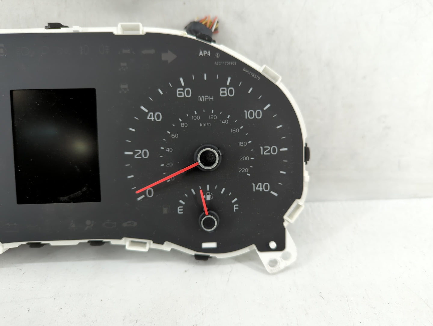 2019-2020 Kia Rio Instrument Cluster Speedometer Gauges P/N:94001-H9220 Fits Fits 2019 2020 OEM Used Auto Parts - Oemusedaut